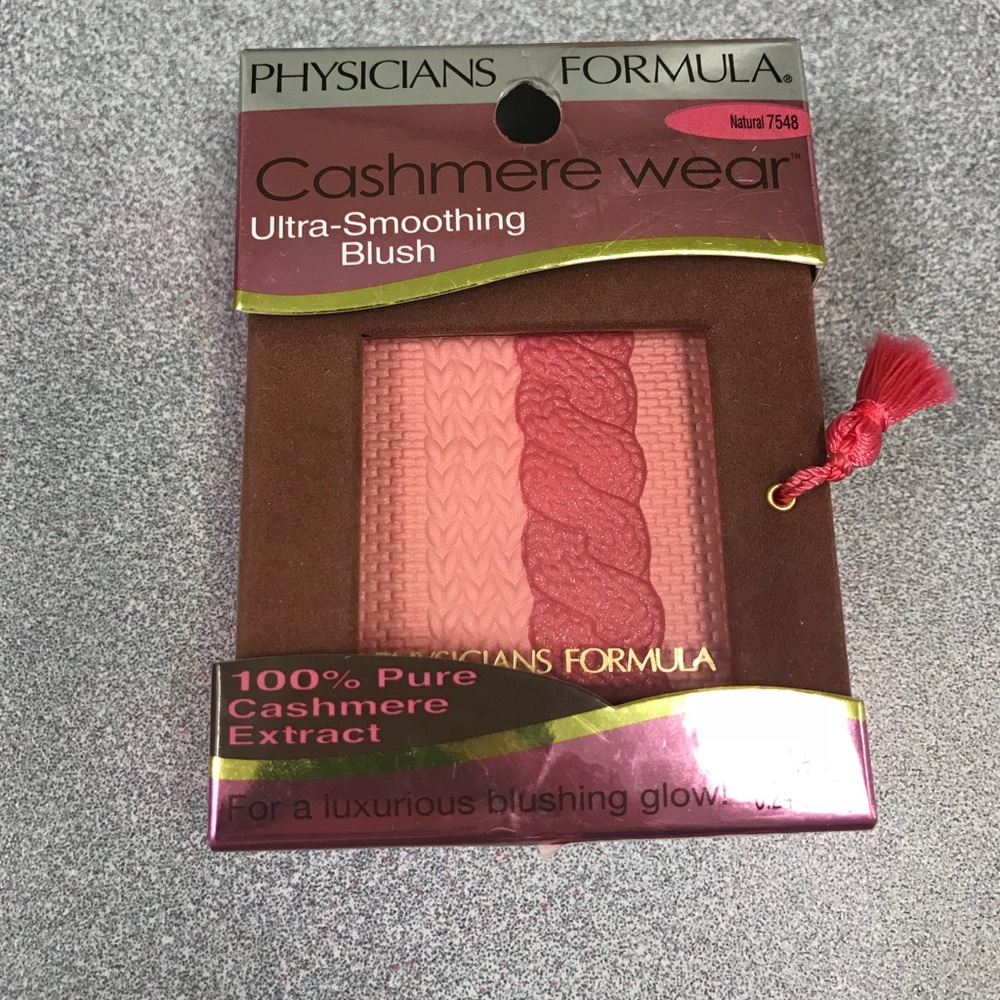 Physicians Formula blush